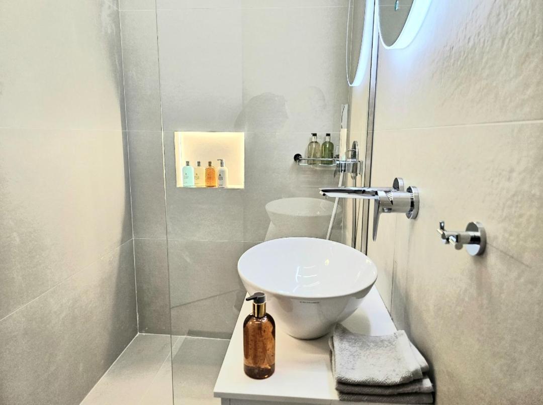 Filothei Luxury Apartment 110M2 아테네 외부 사진